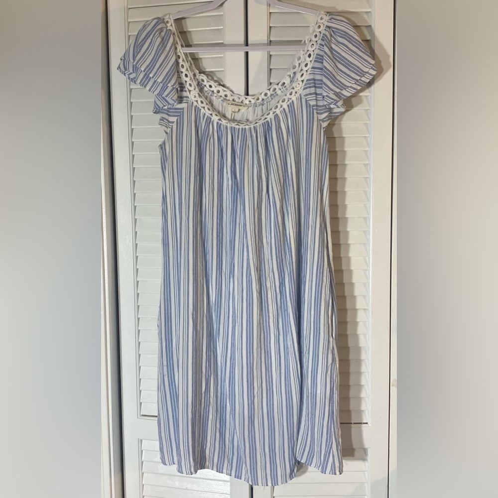 eesome Blue/White Striped Dress, Sz L, Off-the-shoulder Style w/Ruffles, Eyelet